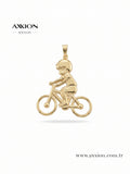 AXXION Bisiklet Süren Çocuk Kolye Ucu GOLD