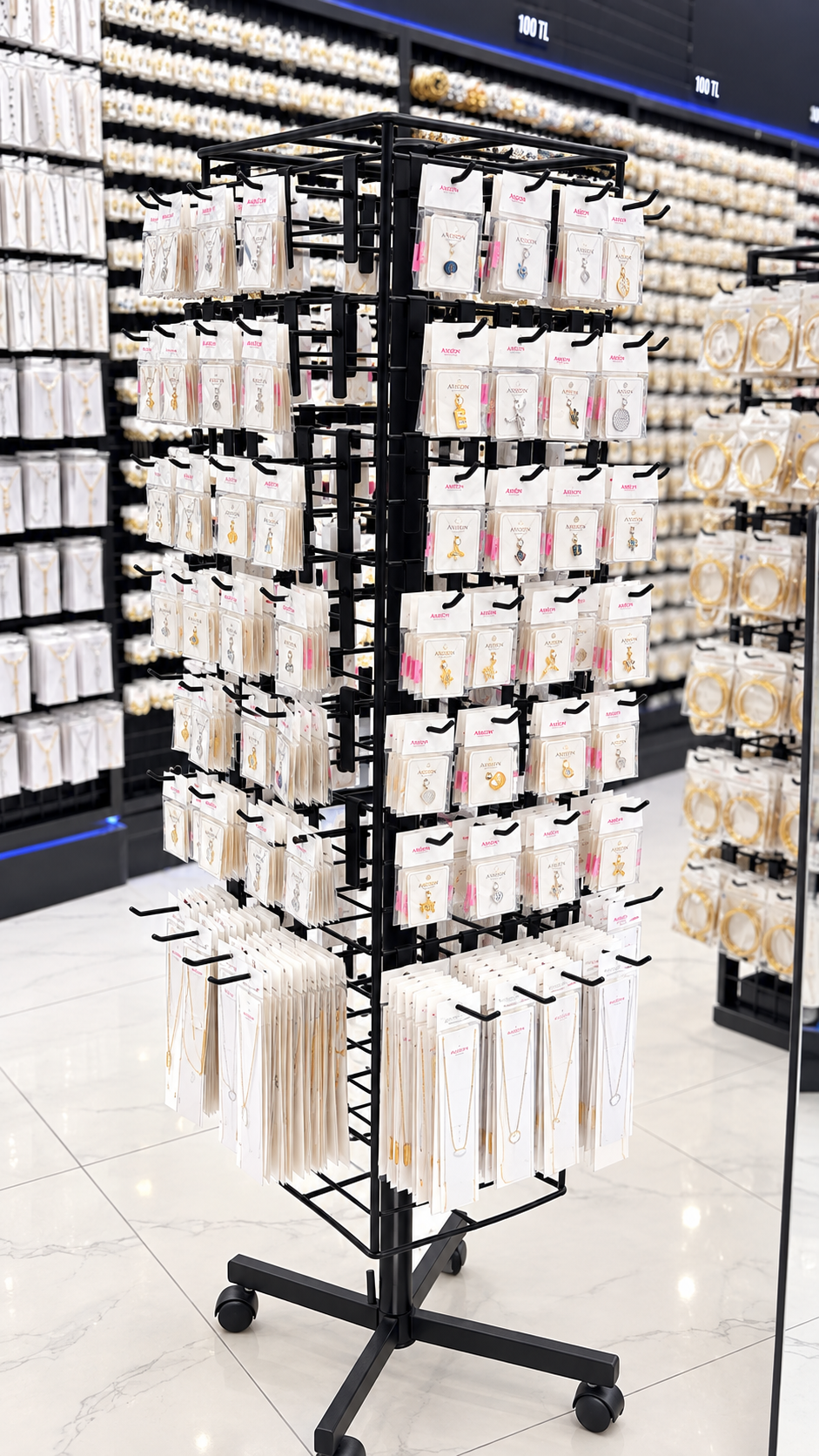 AXXION KOLYENİ TASARLA STANDI