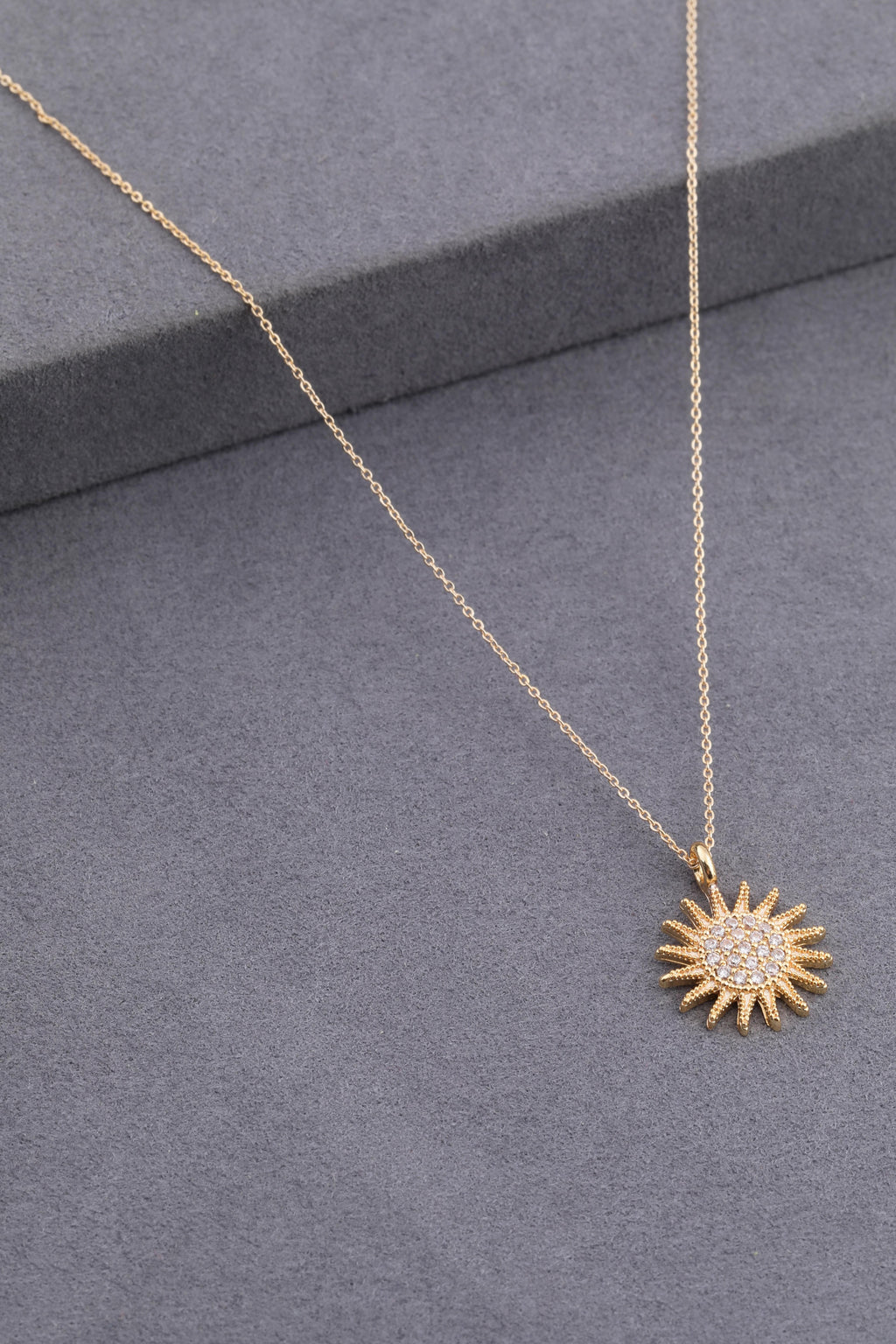 Sun Zircon Necklace GOLD 45 cm